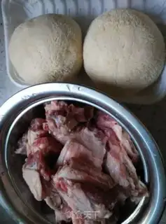 Make Monkey head mushroom steak soup step 0