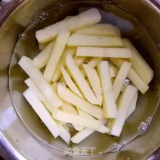 Make Homemade French fries step 1