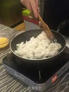 Make Pineapple rice step 5