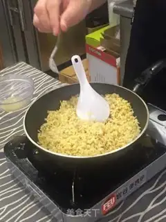 Make Pineapple rice step 7