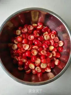 Make Cherry pie step 0