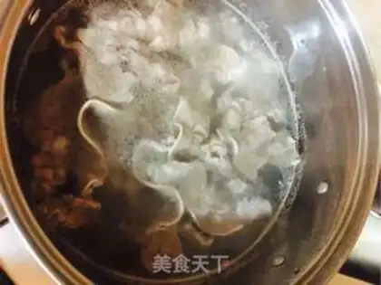 Make A hot, fat cow step 2
