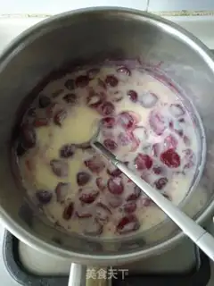 Make Cherry ice cream step 1