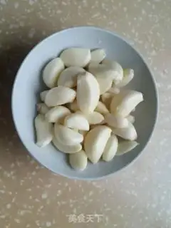 Make Porky garlic belly soup step 1