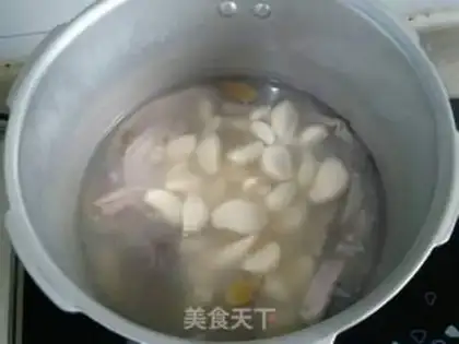 Make Porky garlic belly soup step 3