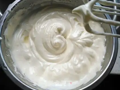 Make Whole wheat sponge cake step 2