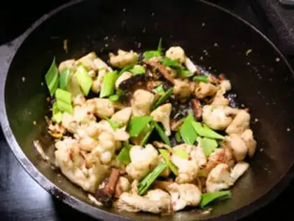 Make ♪ ♪ ♪ Scratch broccoli ♪ step 5