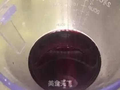 Make French wine pear tower step 1