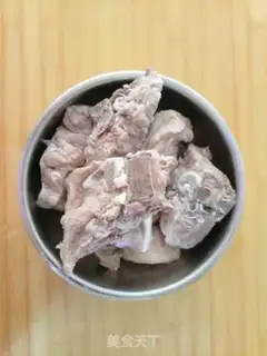 Make Northeast sauce bone step 0