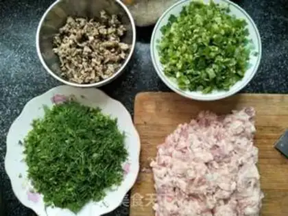 Make Spicy dumplings step 0