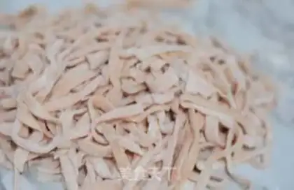 Make Tomato noodles step 4