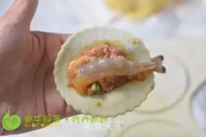 Make Colored shrimp dumplings step 5