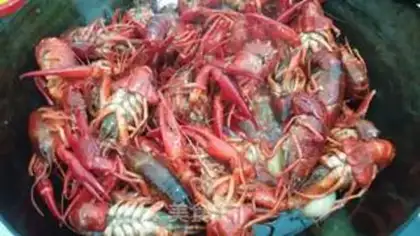 Make 13 spicy lobsters step 2