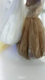Make Chocolate mousse cake step 26