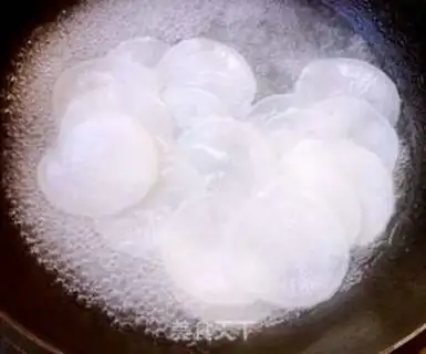 Make Crystal rolls step 1