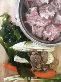 Make The soup of the pig