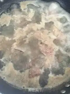 Make The soup of the pig