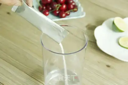 Make Cherry lemon ice juice step 3