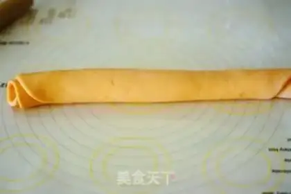 Make Carrot rolls step 2
