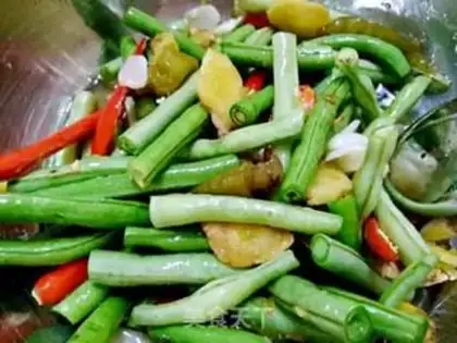 Make Twin peppers and pickles step 2