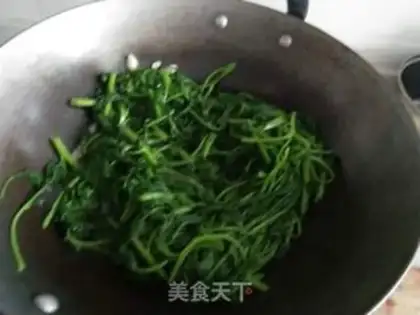 Make Garlic cabbage step 4