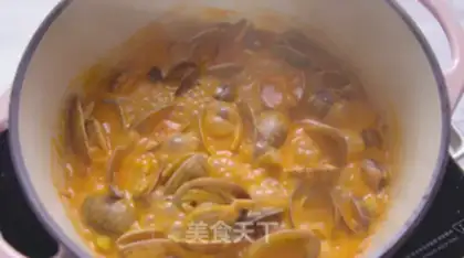 Make Thai coconut clams step 5
