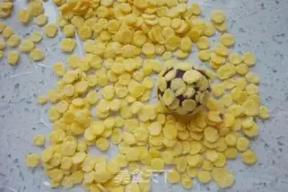 Make Cornflake potato ball step 3
