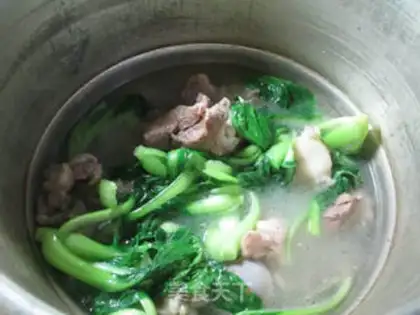 Make Chicken Cream Mountain Pill Bones soup step 10