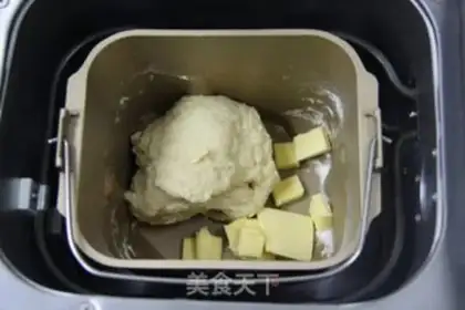 Make The durian pizza step 1