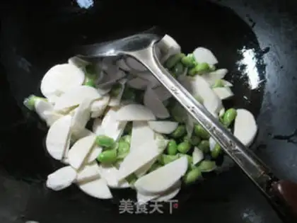 Make Soybeans boil tofu white step 1