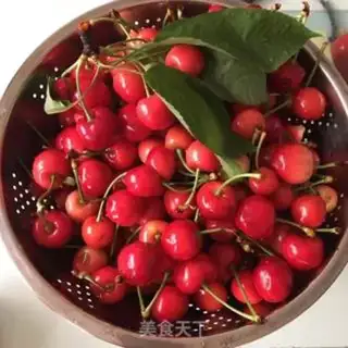 Make Quite a cherries step 0