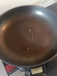 Make Butter jam sandwich step 2