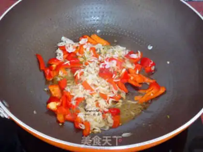 Make Shrimp skin and radish step 3