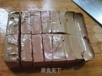 Make Chicken caterpillar mushrooms boiled duck blood step 1