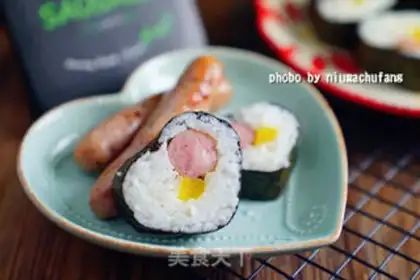 Make Roller sausage sushi step 6
