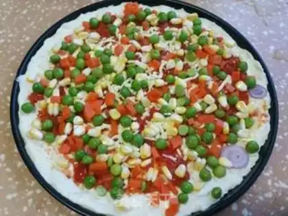 Make Fresh vegetables and pizza step 7