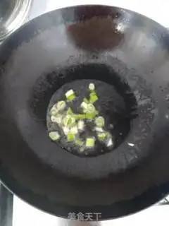 Make Tomato fried eggs step 11