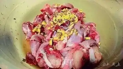 Make Spicy lobster step 2