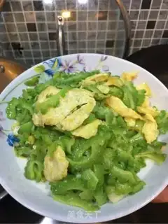 Make Scrambled eggs step 4