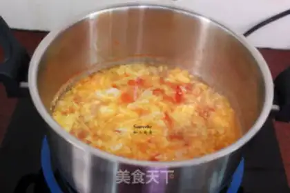 Make Tomato egg noodles step 4