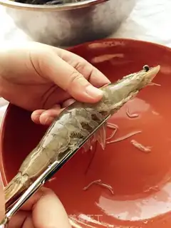 Make Garlic back shrimp step 0
