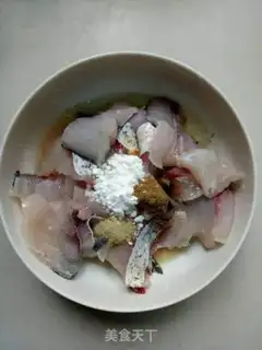 Make Spicy fish step 1