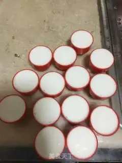 Make A bowl of cake step 2