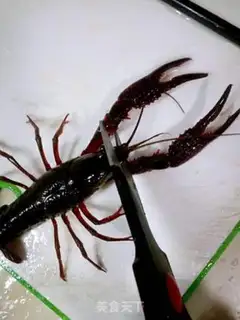 Make Spicy Flying Lobster step 2