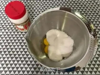 Make Black sesame caramel pretzels step 1
