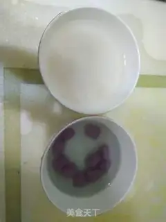 Make Mango yogurt simili step 1