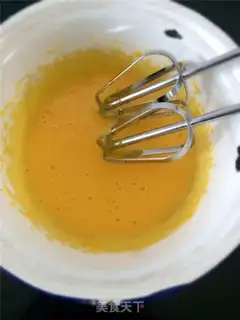 Make Christmas stake cake step 2