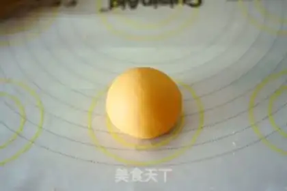 Make Carrot-flowing sandbag step 6