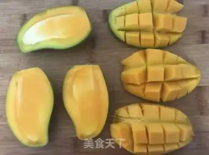 Make Mango Moose step 3