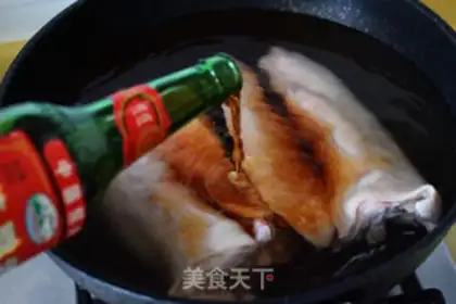 Make Soy pig hoofs step 1